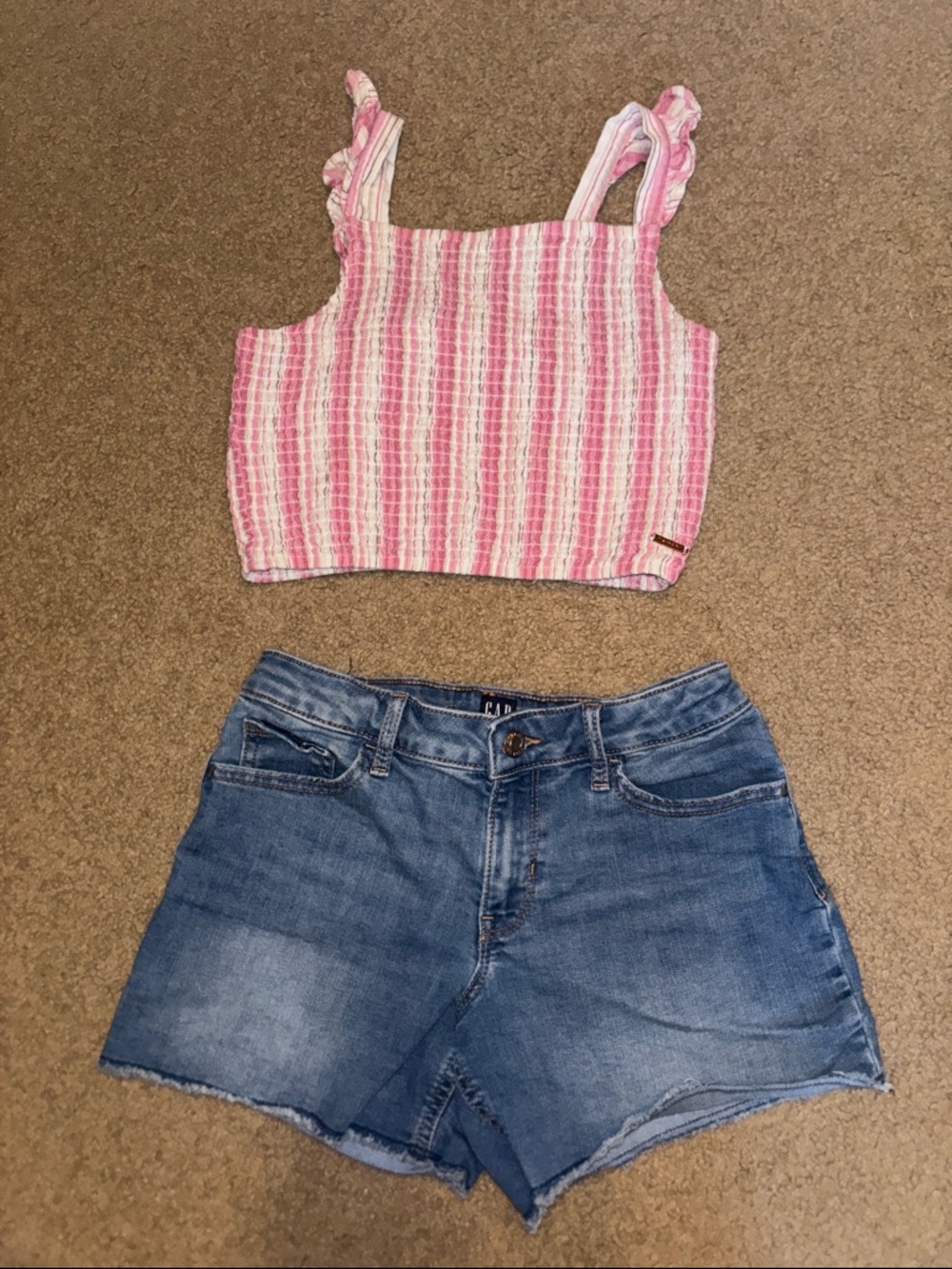 Tahari Pink & White Striped Ruched Ruffle Tank Gap Jean shorts 12